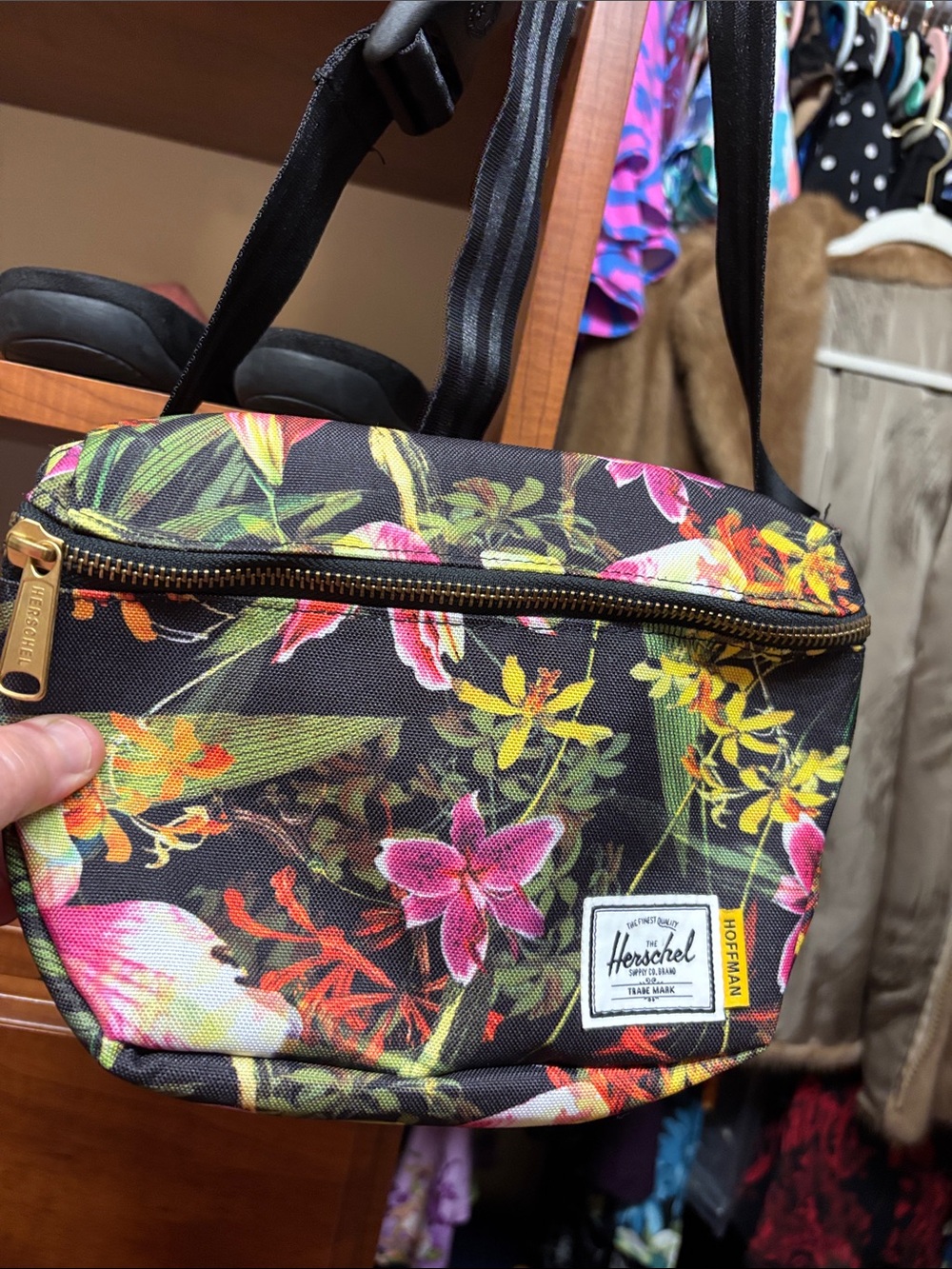 NWOT Herschel Supply Company Black Floral adjustable waist pack